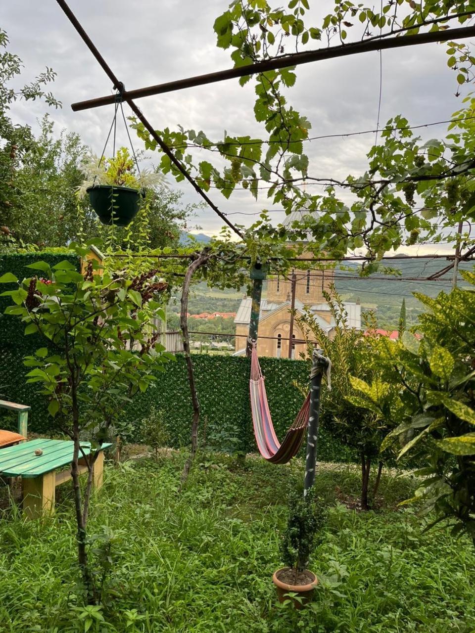 Hotel Garden And Panorama à Mtsʼkhetʼa Extérieur photo